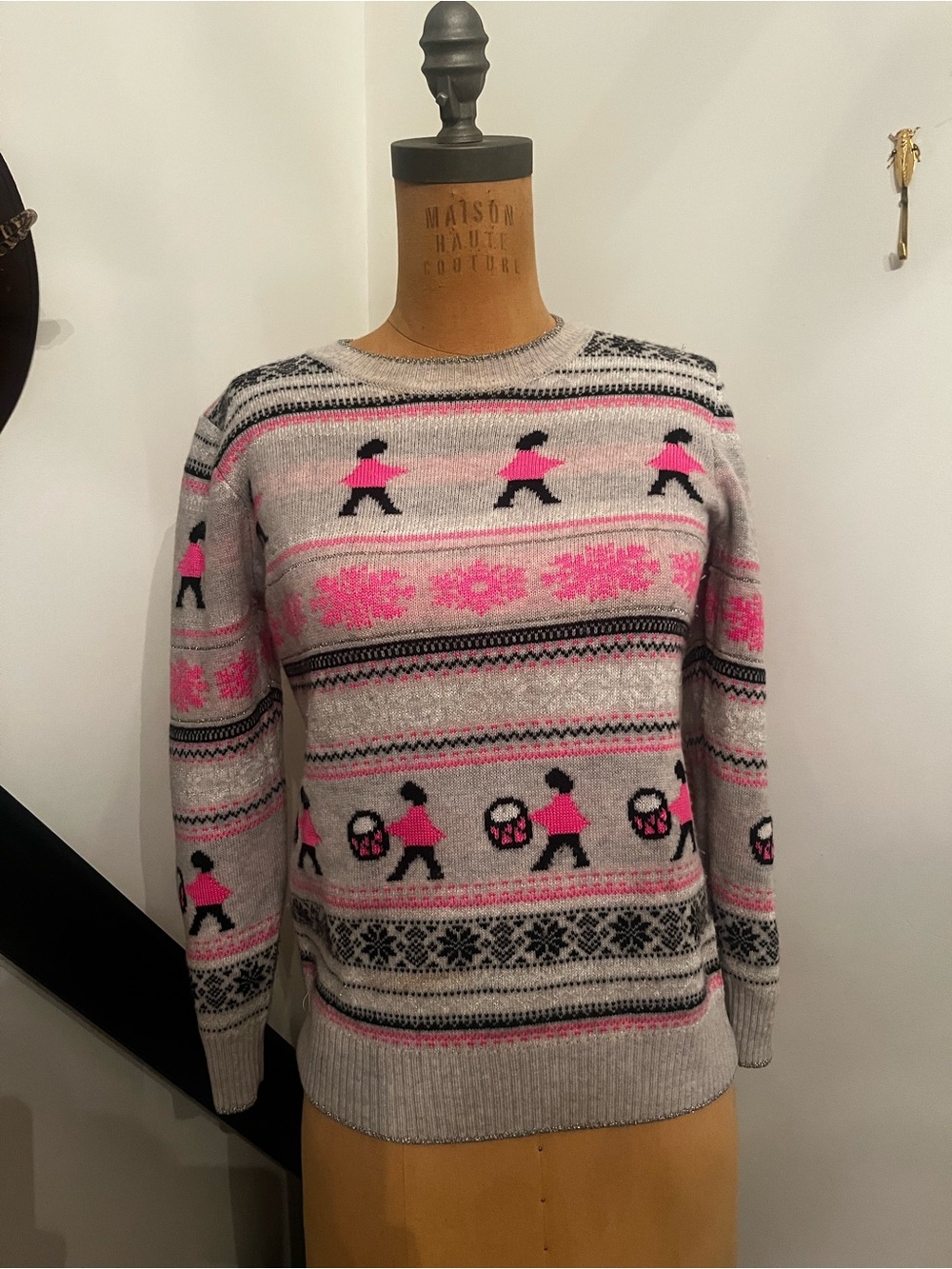 Ted Baker London Gray Crewneck Sweater with Hot Pink and Black Motif